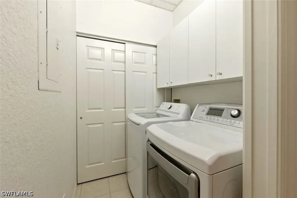 5300 Andover Drive Naples FL 34110