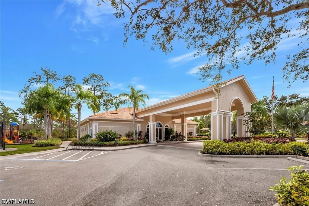 5300 Andover Drive Naples FL 34110