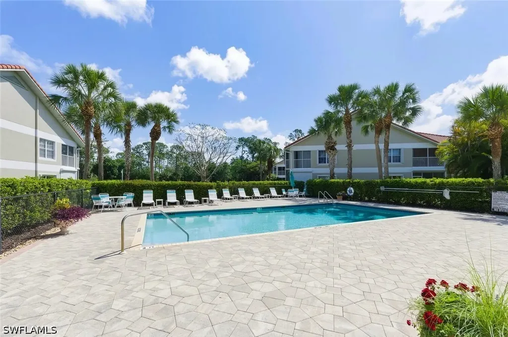 5300 Andover Drive Naples FL 34110