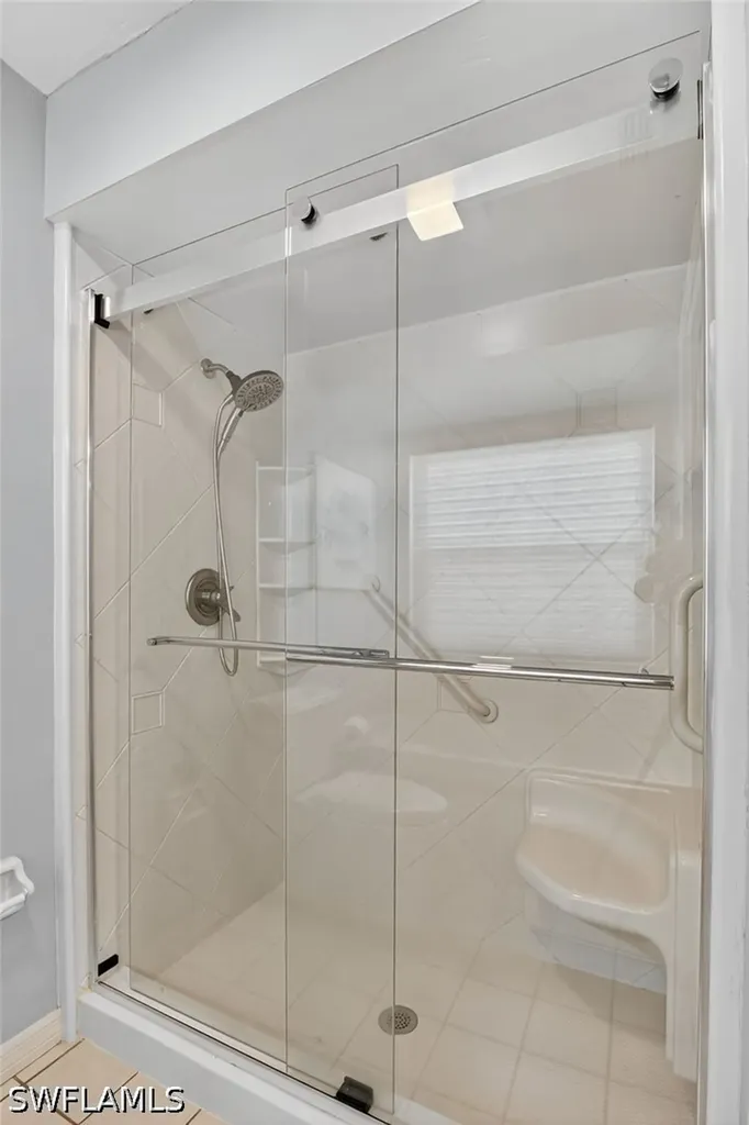 5060 Coldstream Lane Naples FL 34104