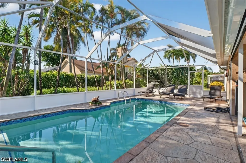 5060 Coldstream Lane Naples FL 34104