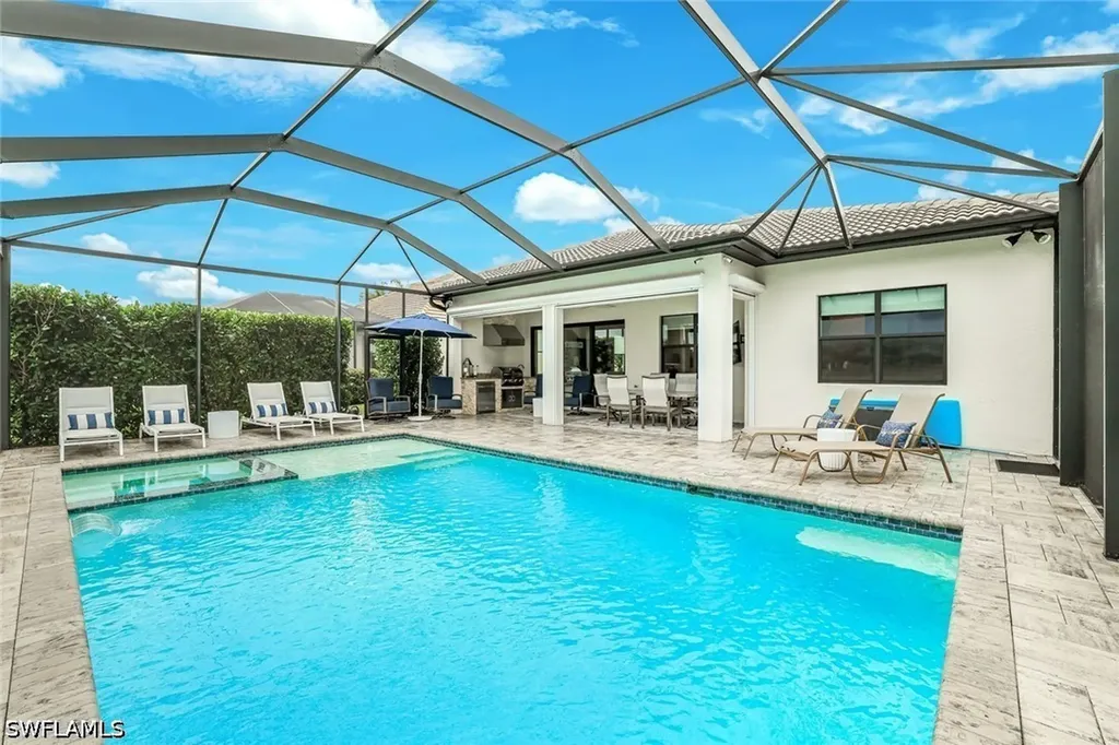 7631 Winding Cypress Drive Naples FL 34114