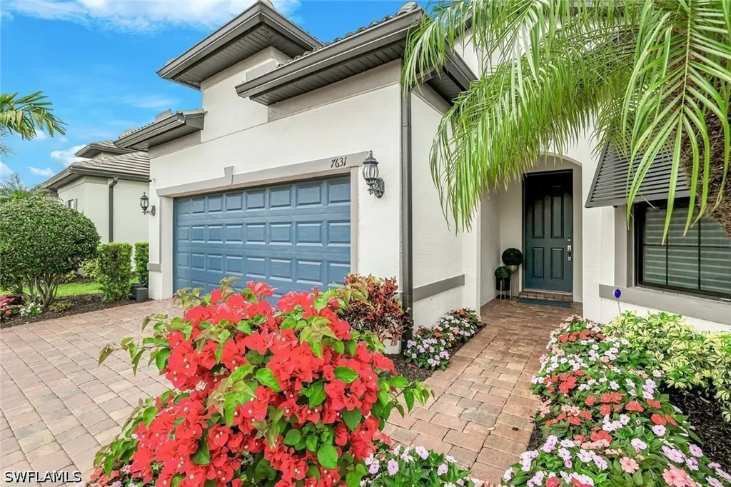 7631 Winding Cypress Drive Naples FL 34114