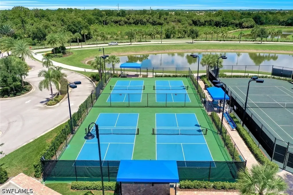 7631 Winding Cypress Drive Naples FL 34114