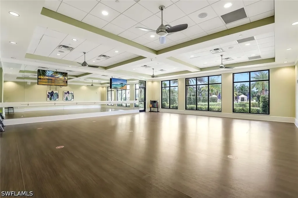 7631 Winding Cypress Drive Naples FL 34114