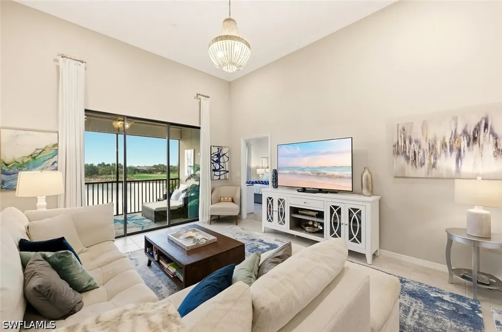 9365 Pocida Court Naples FL 34119