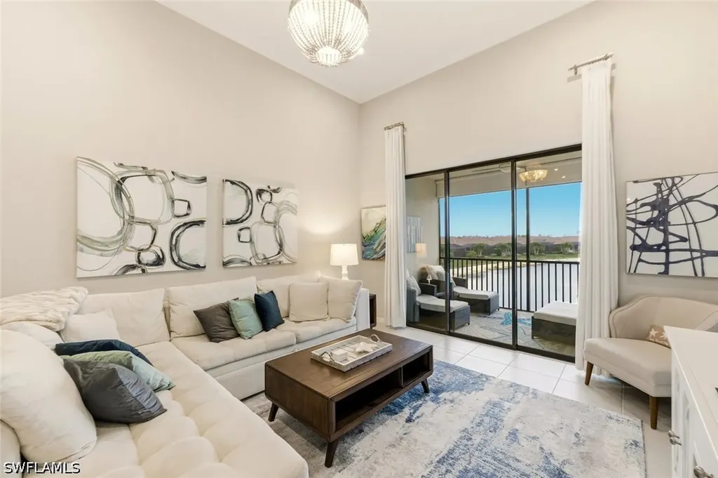 9365 Pocida Court Naples FL 34119