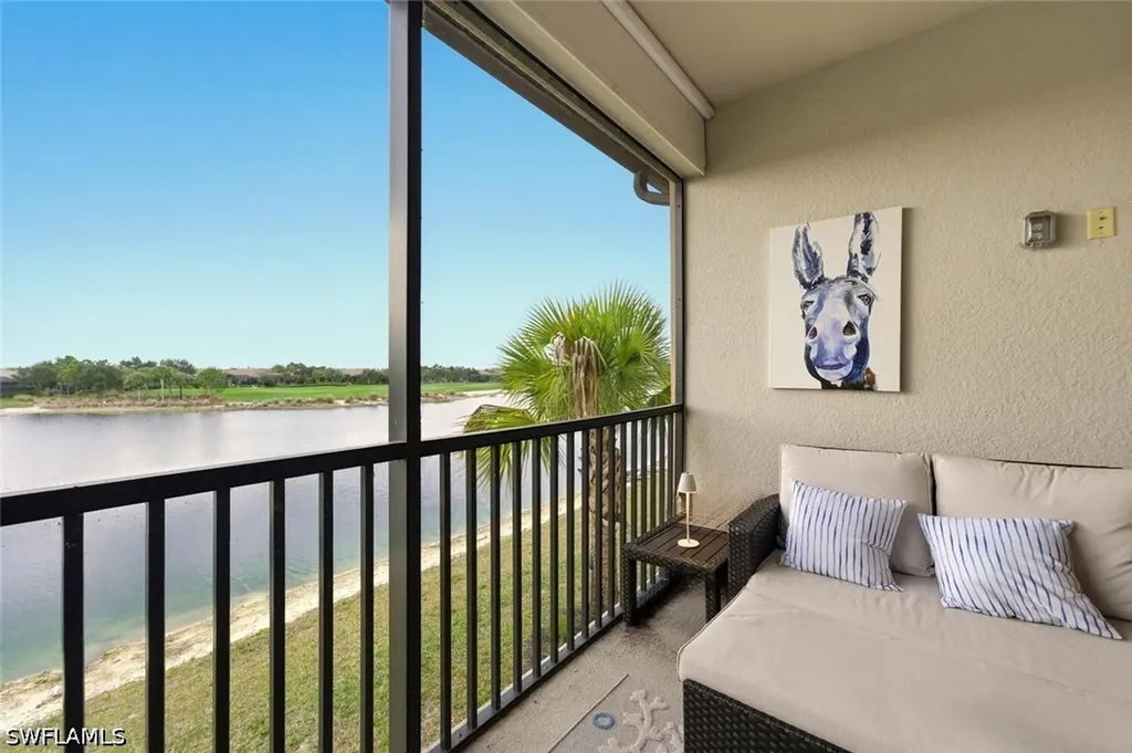 9365 Pocida Court Naples FL 34119