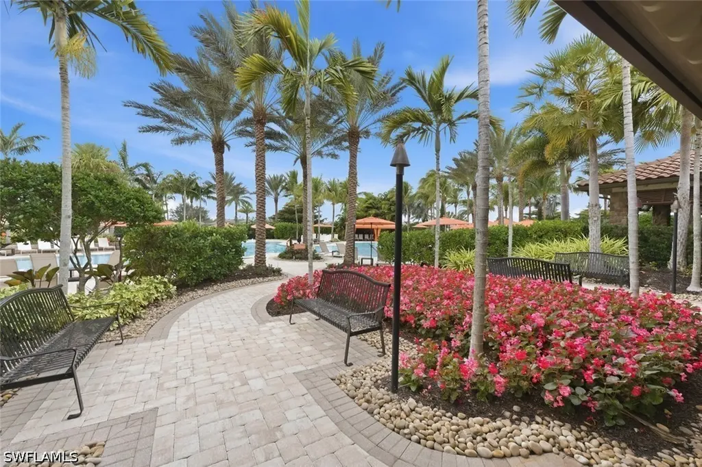 9365 Pocida Court Naples FL 34119