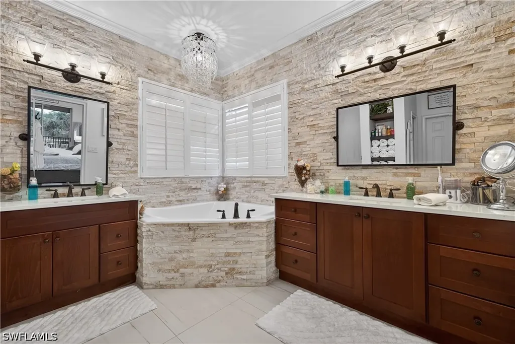 9935 Colonial Walk N Estero FL 33928