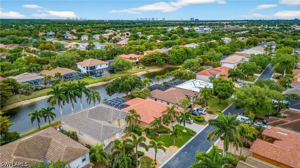 9935 Colonial Walk N Estero FL 33928