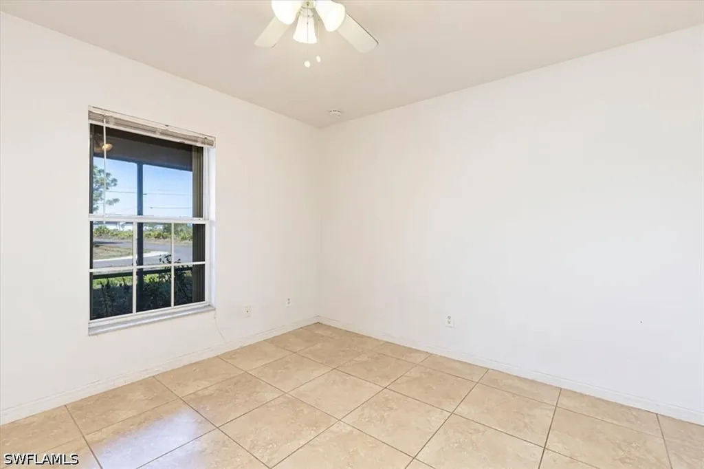 2814 Cerito Avenue N Lehigh Acres FL 33971