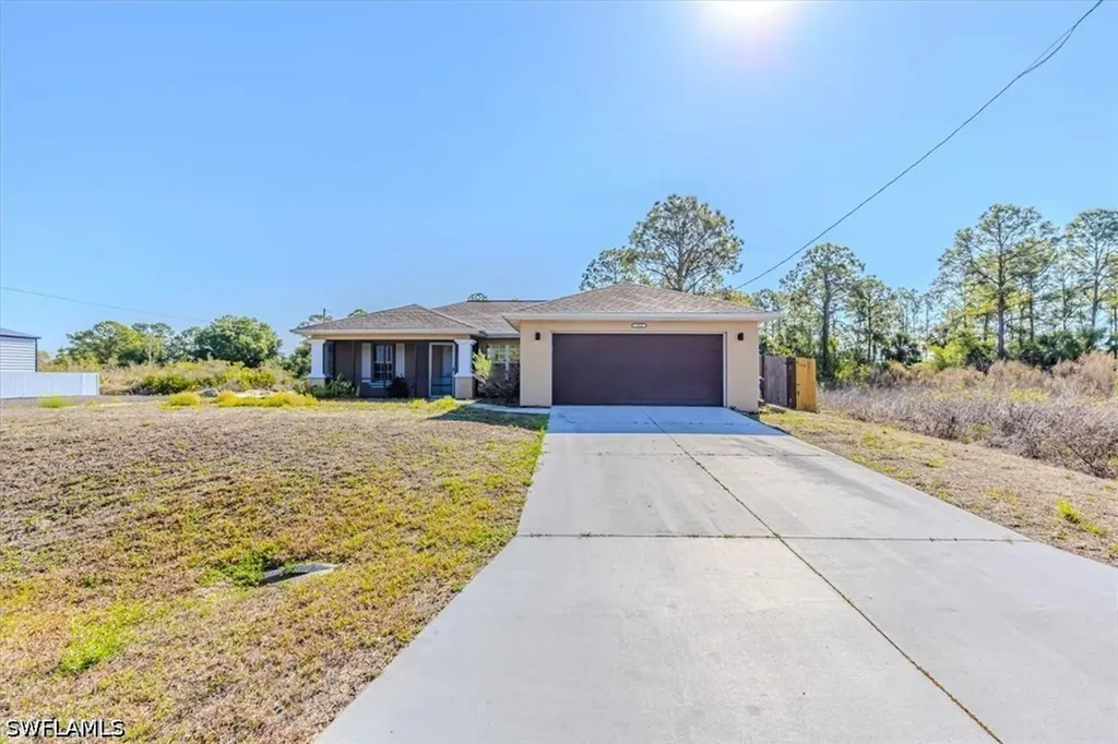 2814 Cerito Avenue N Lehigh Acres FL 33971