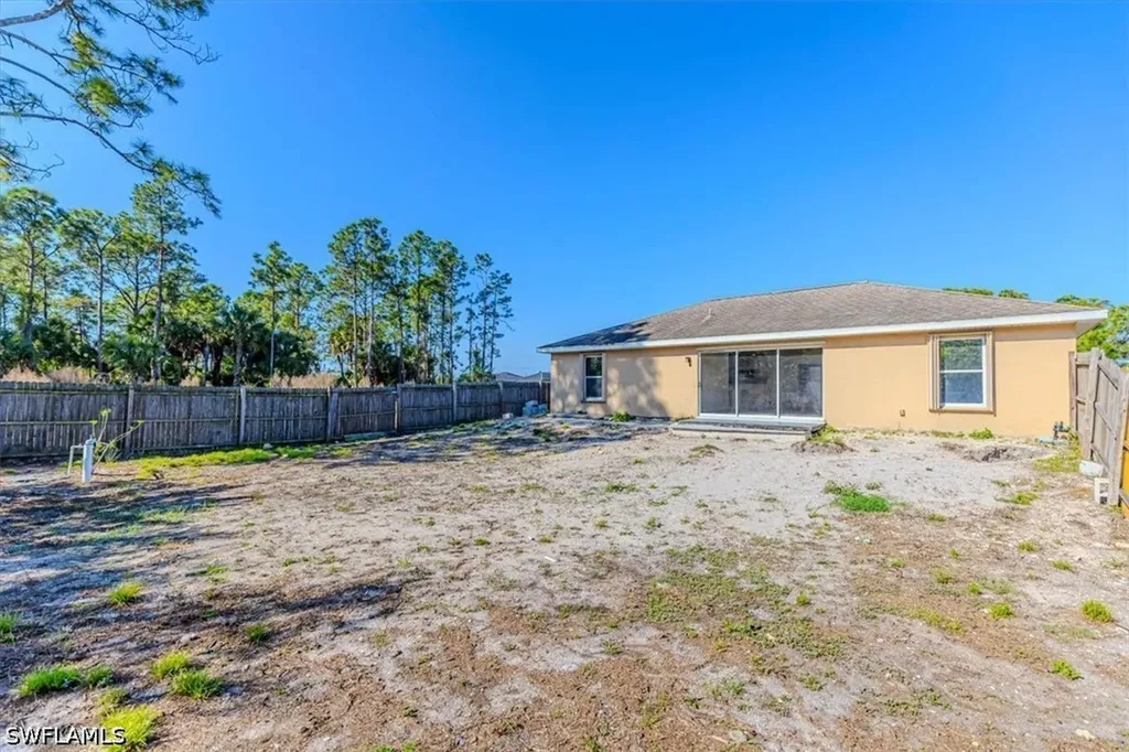 2814 Cerito Avenue N Lehigh Acres FL 33971
