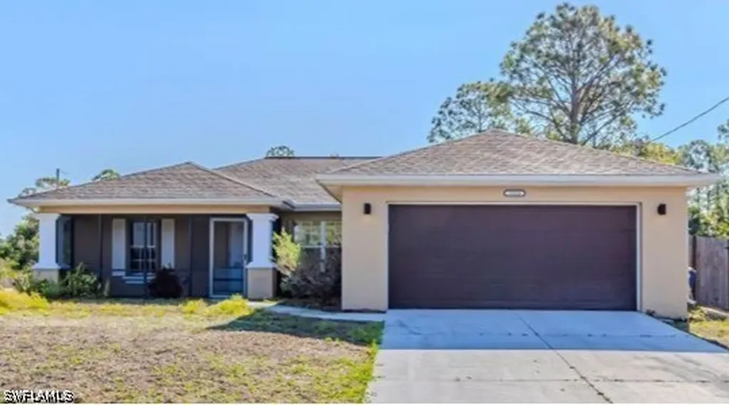2814 Cerito Avenue N Lehigh Acres FL 33971