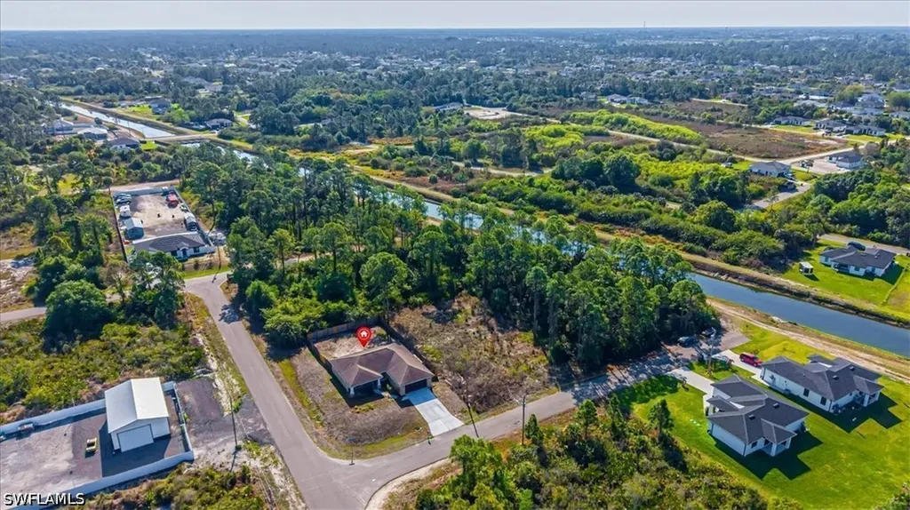 2814 Cerito Avenue N Lehigh Acres FL 33971