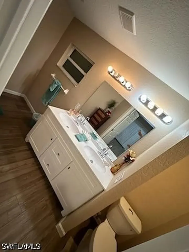 3421 Jeffcott Street Fort Myers FL 33916