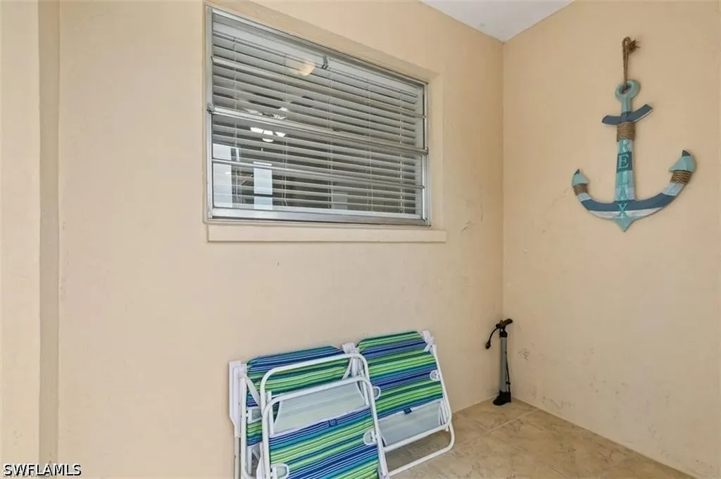 717 95th Avenue N Naples FL 34108