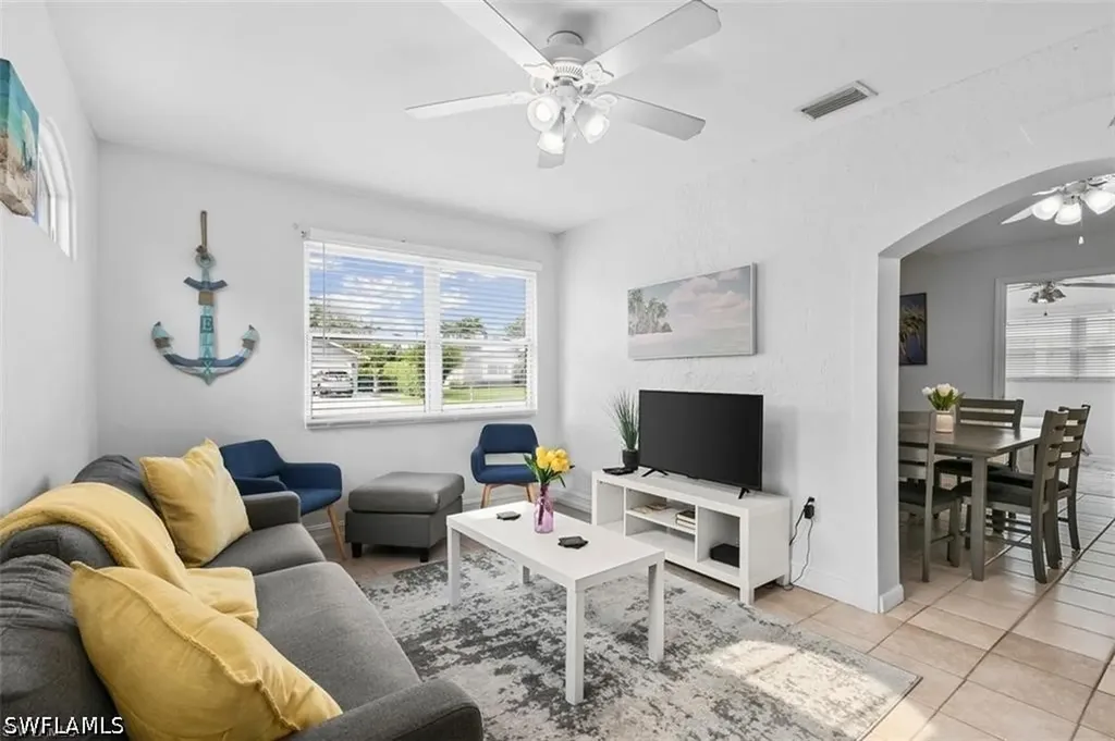 717 95th Avenue N Naples FL 34108