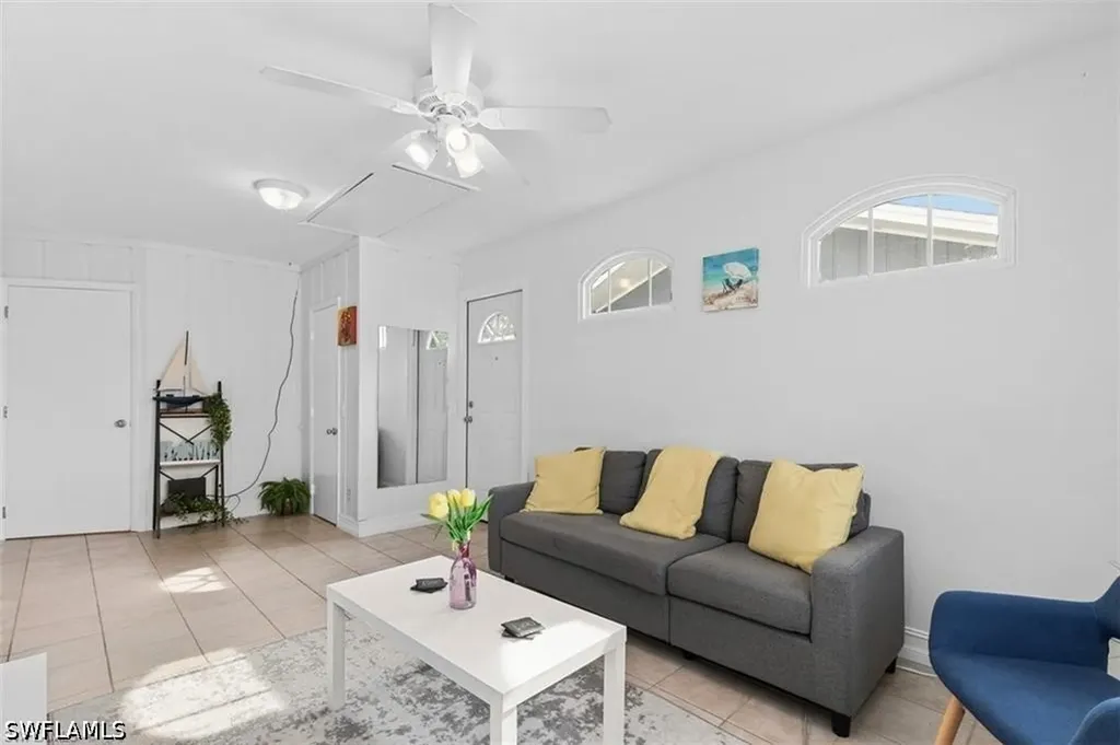 717 95th Avenue N Naples FL 34108