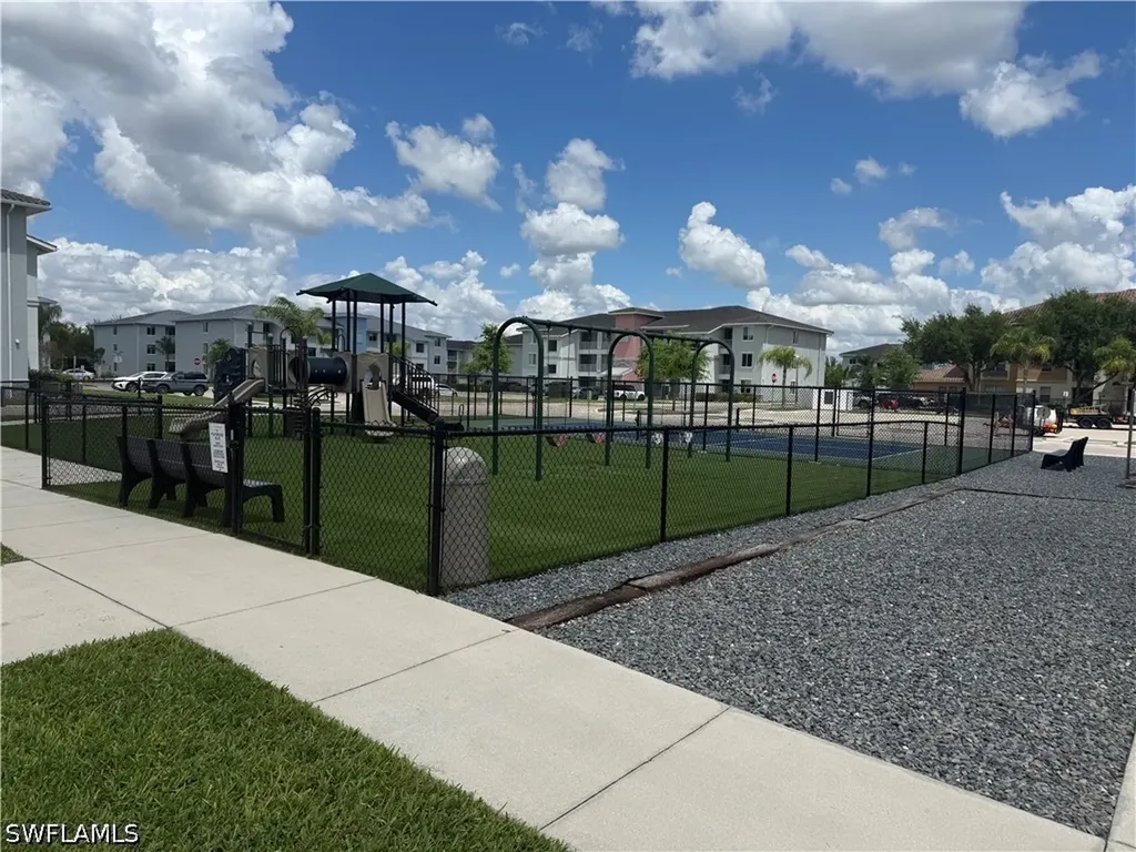 3939 Pomodoro Circle Cape Coral FL 33909