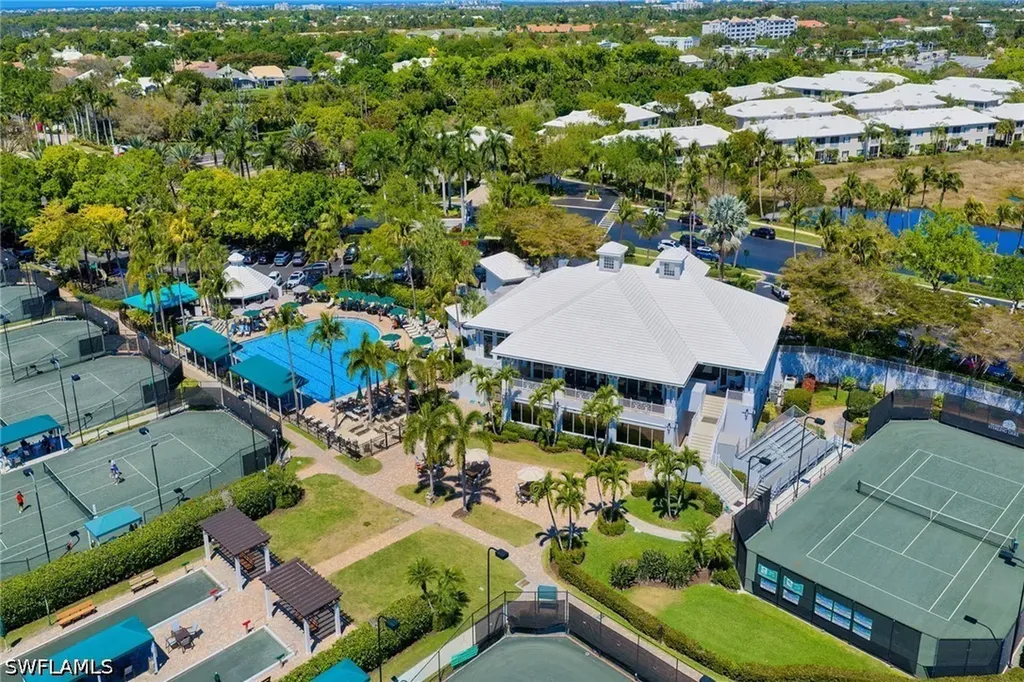 1415 Sweetwater Cove Naples FL 34110