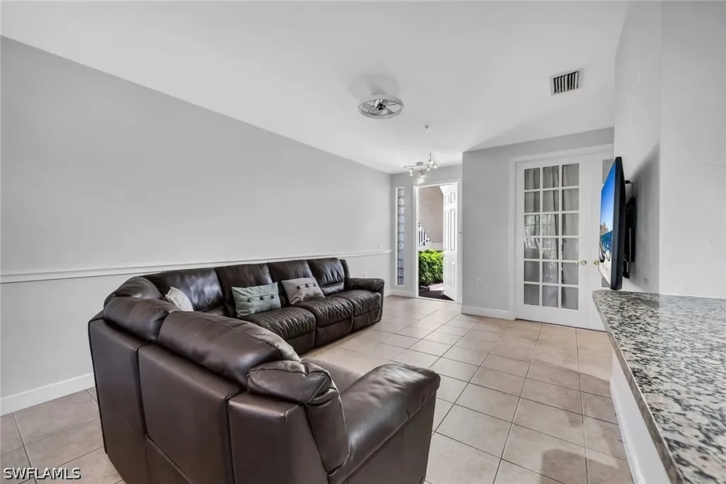1415 Sweetwater Cove Naples FL 34110