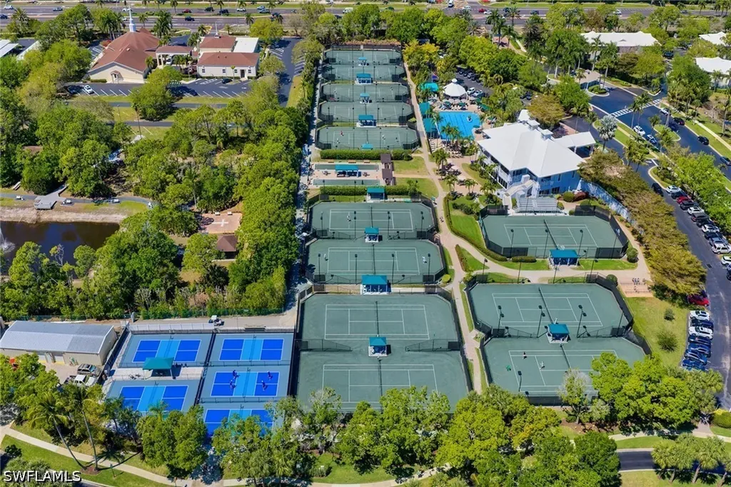 1415 Sweetwater Cove Naples FL 34110