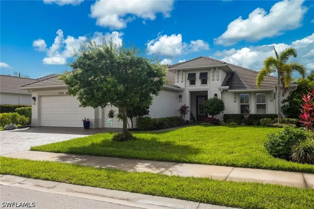 14308 Neptune Avenue Naples FL 34114