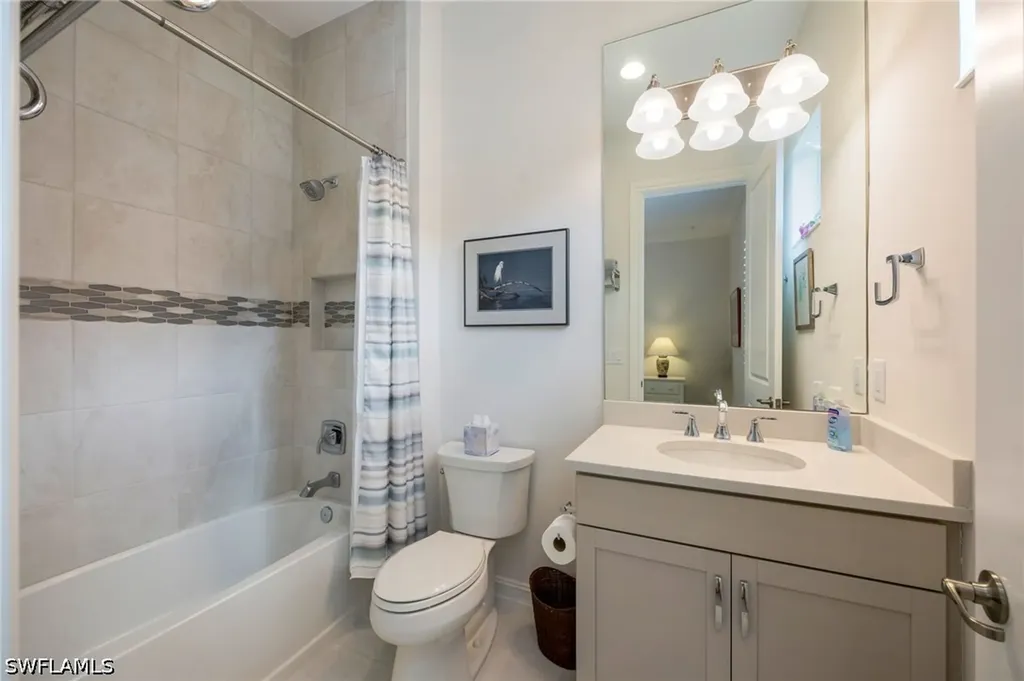 14308 Neptune Avenue Naples FL 34114