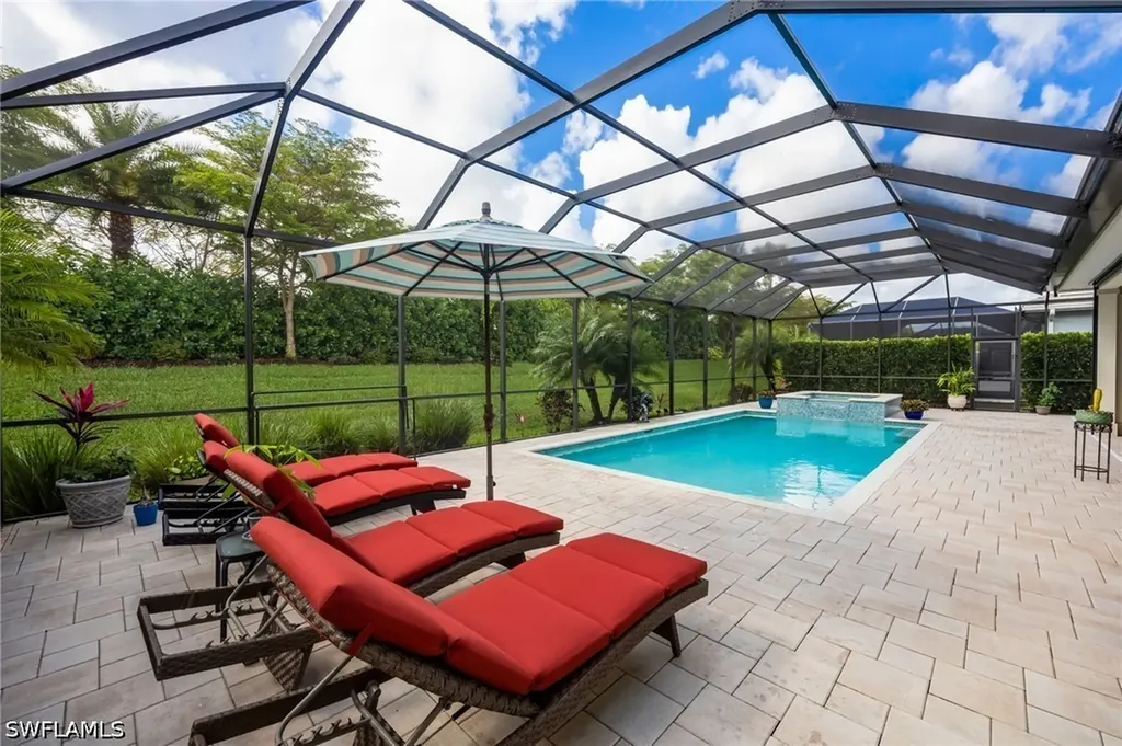 14308 Neptune Avenue Naples FL 34114
