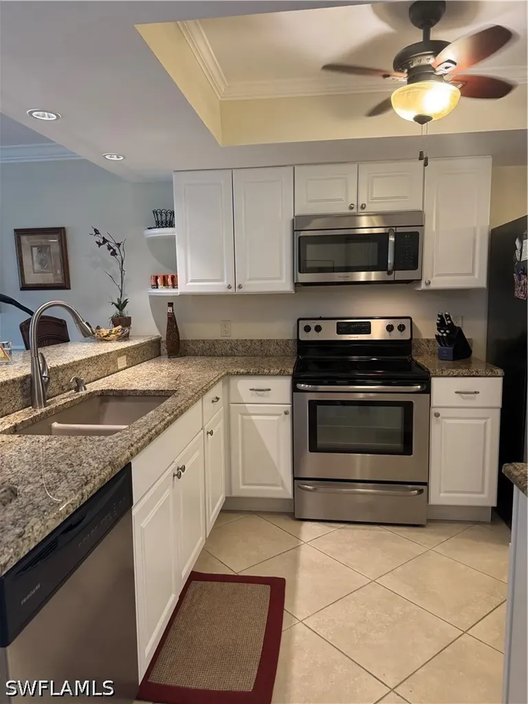 440 Fox Haven Drive Naples FL 34104