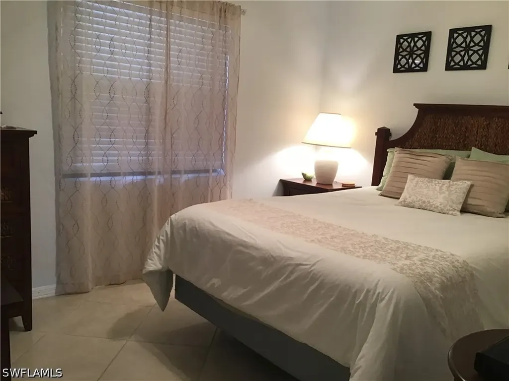 440 Fox Haven Drive Naples FL 34104