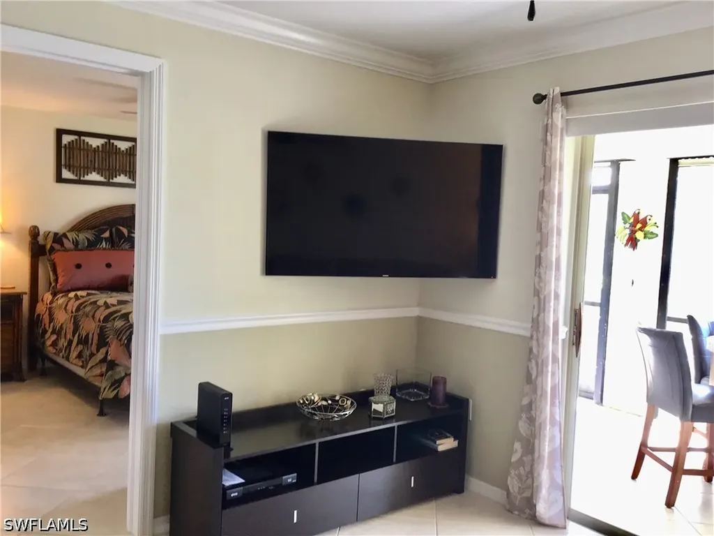 440 Fox Haven Drive Naples FL 34104