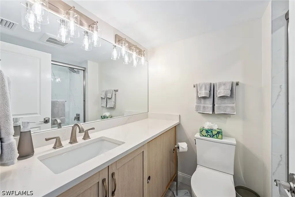 2850 Gulf Shore Boulevard N Naples FL 34103