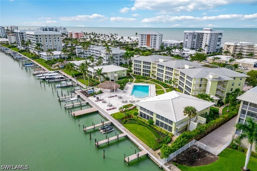 2850 Gulf Shore Boulevard N Naples FL 34103
