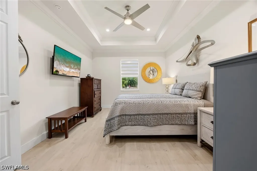 3283 2nd Avenue SE Naples FL 34117