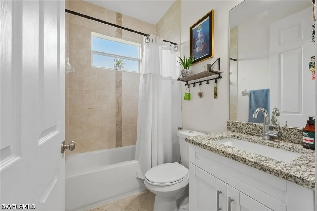 3283 2nd Avenue SE Naples FL 34117