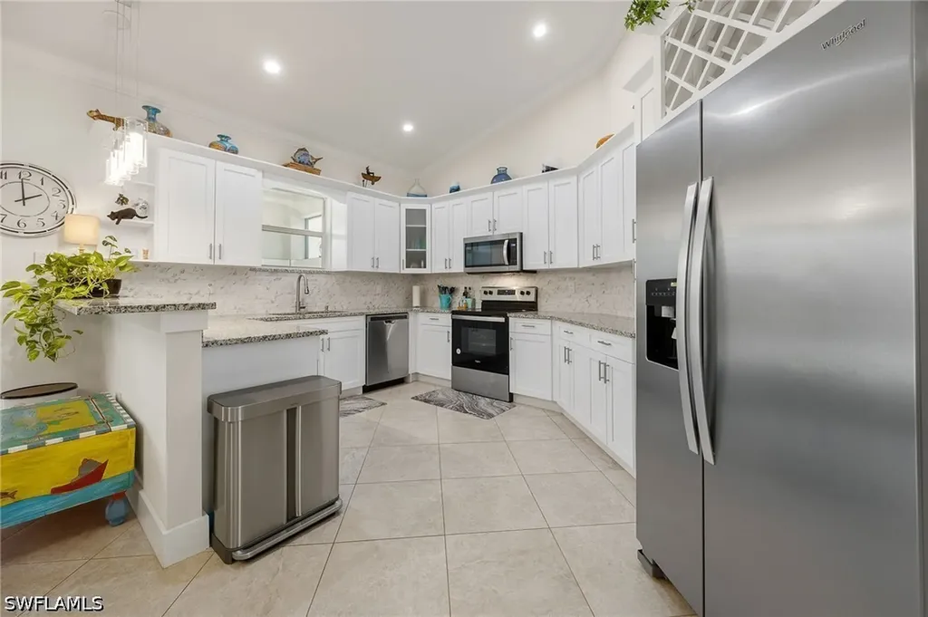 3283 2nd Avenue SE Naples FL 34117