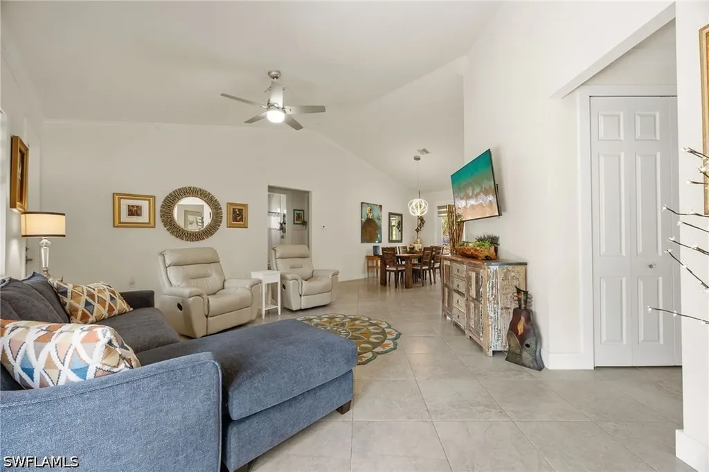 3283 2nd Avenue SE Naples FL 34117