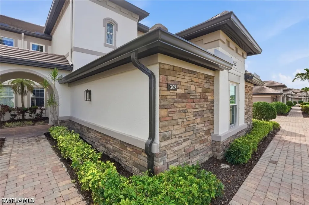 9536 Ironstone Terrace Naples FL 34120
