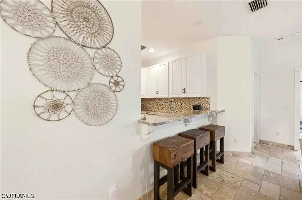 415 Crossfield Circle Naples FL 34104