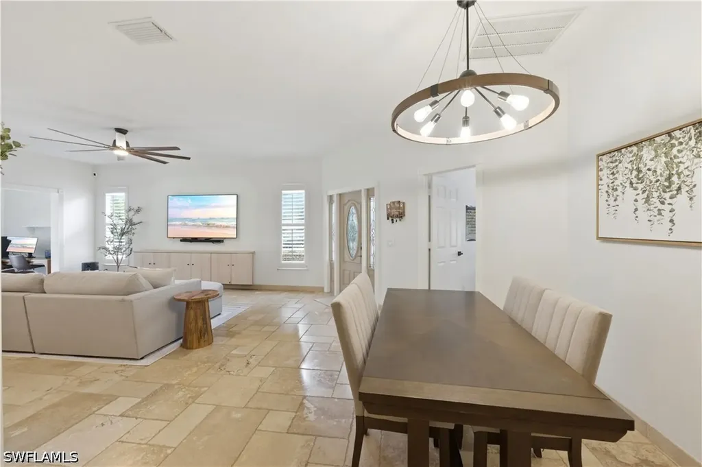 415 Crossfield Circle Naples FL 34104