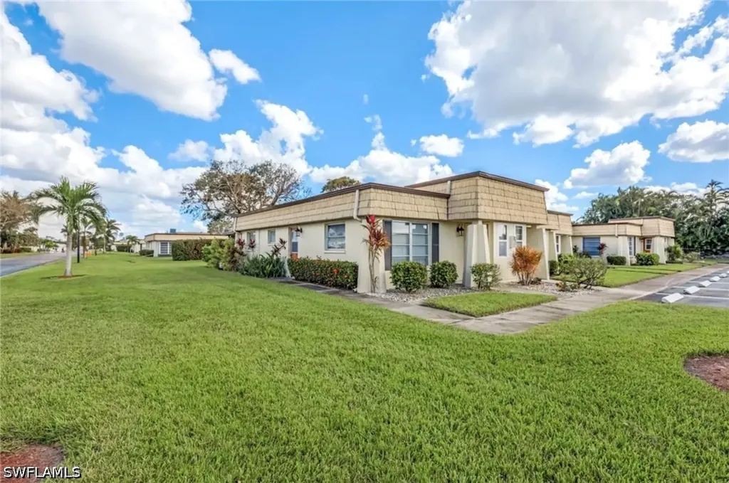 45 Tozer Court Fort Myers FL 33919