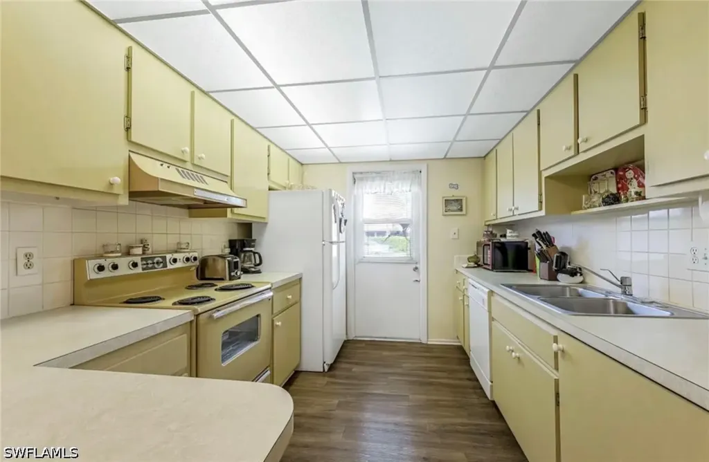 45 Tozer Court Fort Myers FL 33919