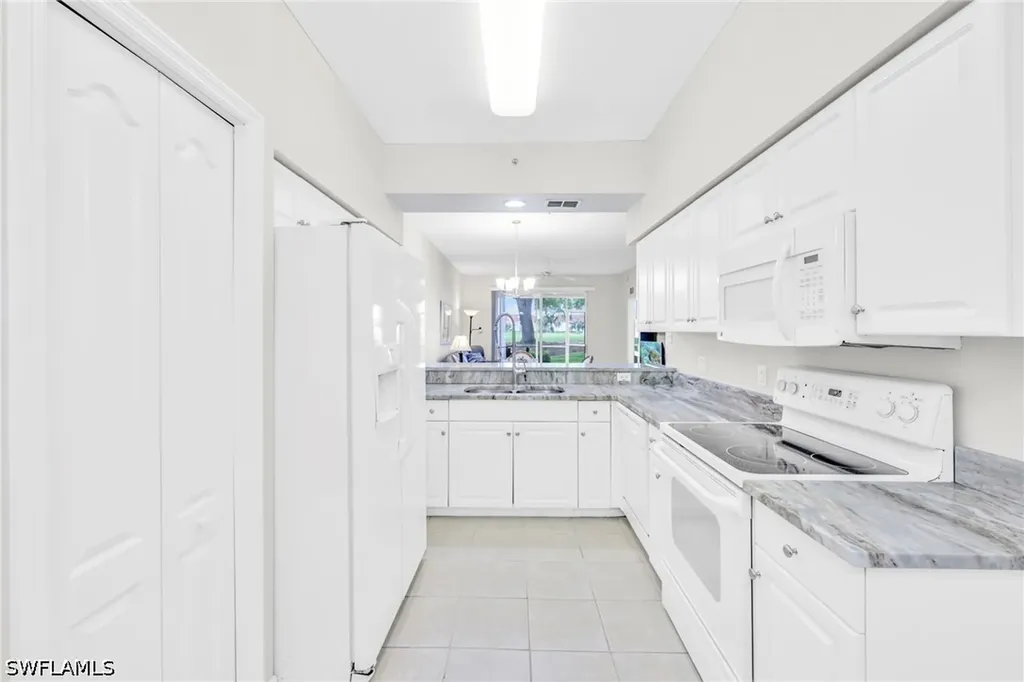 2720 Cypress Trace Circle Naples FL 34119