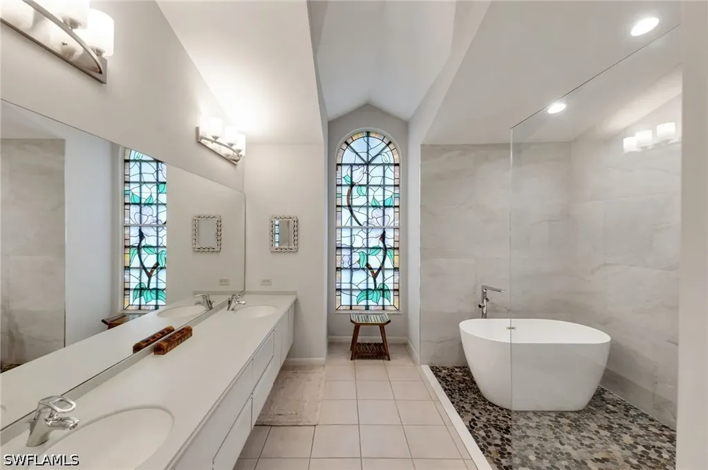 1380 Bald Eagle Drive Naples FL 34105