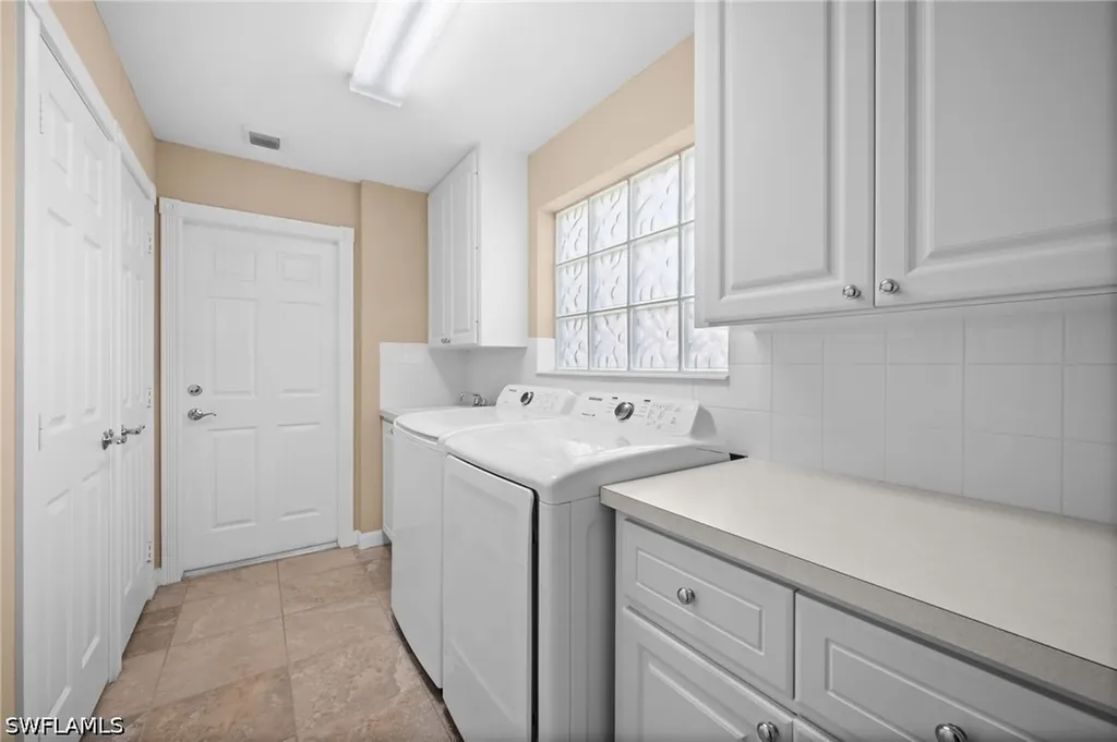 28237 Islet Trail Bonita Springs FL 34135