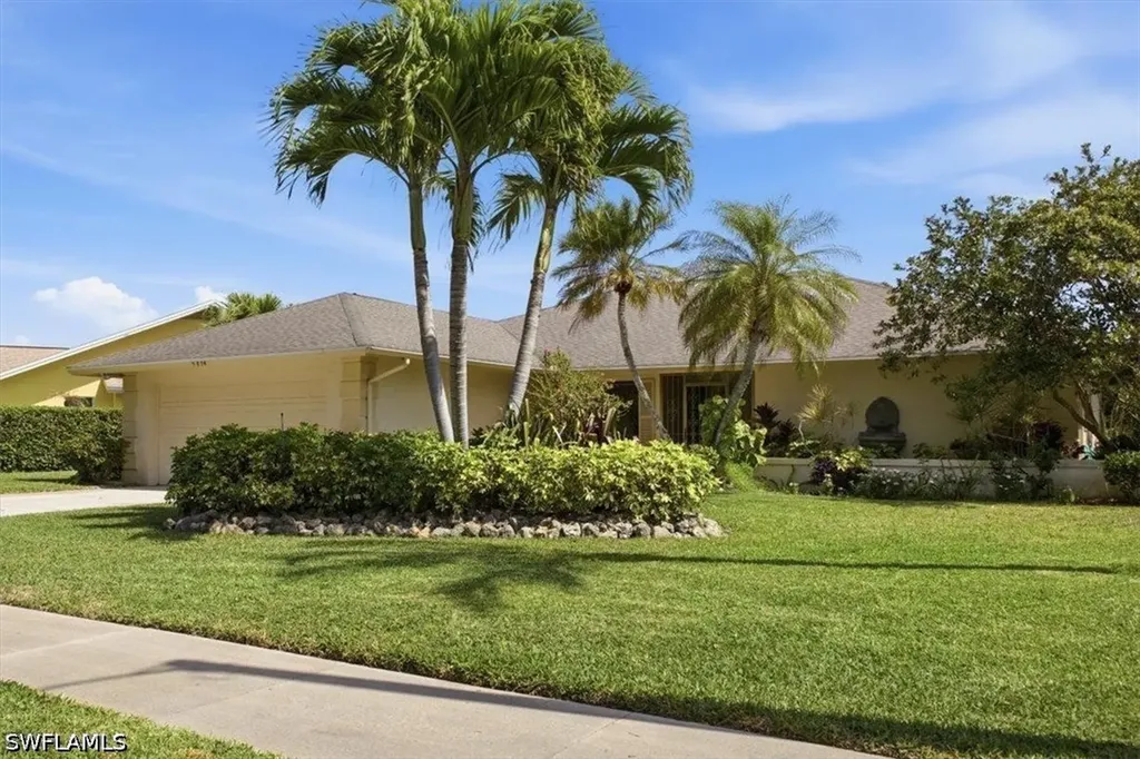 9874 Campbell Circle Naples FL 34109