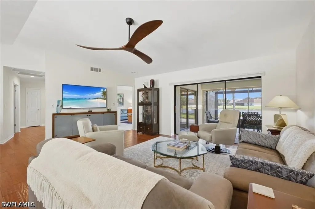 9874 Campbell Circle Naples FL 34109